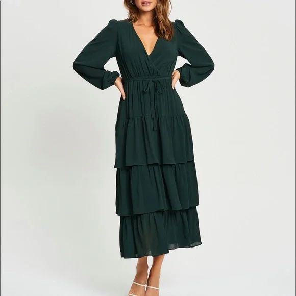 Brand new! Never worn! Tussah, emerald midi dress! Size 10 - Picture 6 of 10